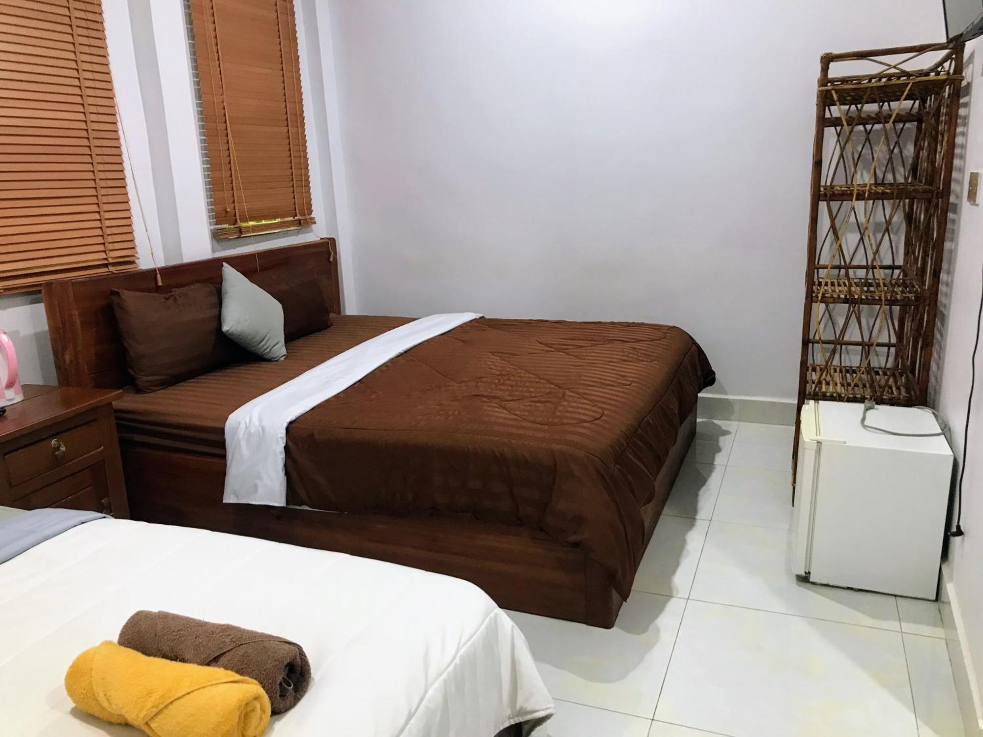 Orchid 101 Hotel Kampot Buitenkant foto